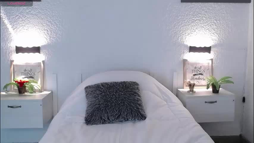 sarah_cute028 Adult Chat March 26, 2026