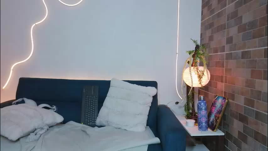 luna_valen Adult Chat March 26, 2026