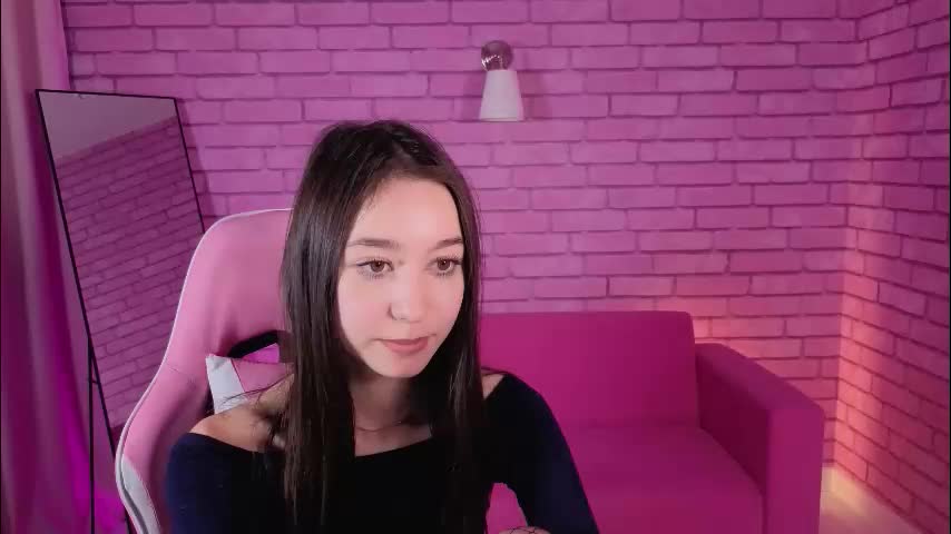 nicole_brownie Adult Chat March 26, 2026