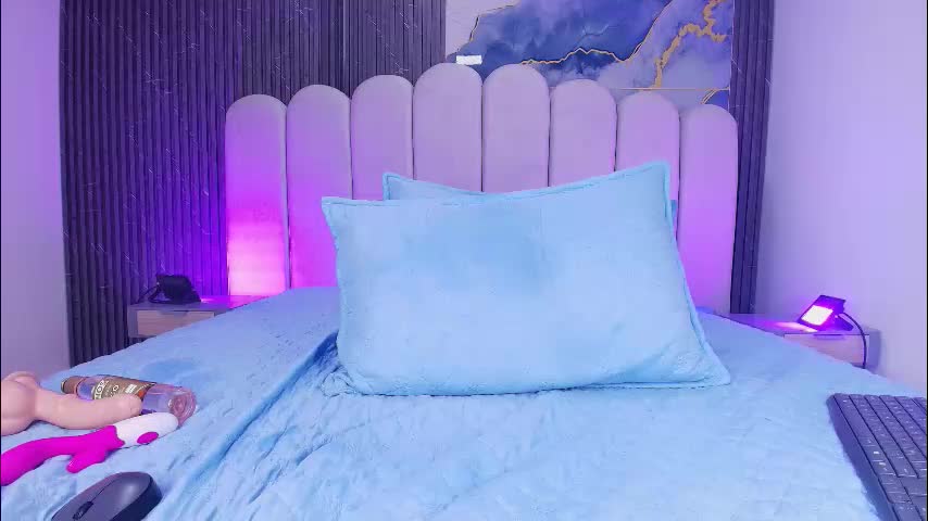 scarlet_rouss Adult Chat March 26, 2026