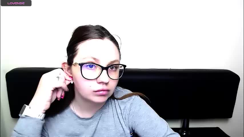 luizaheems_ Adult Chat March 26, 2026