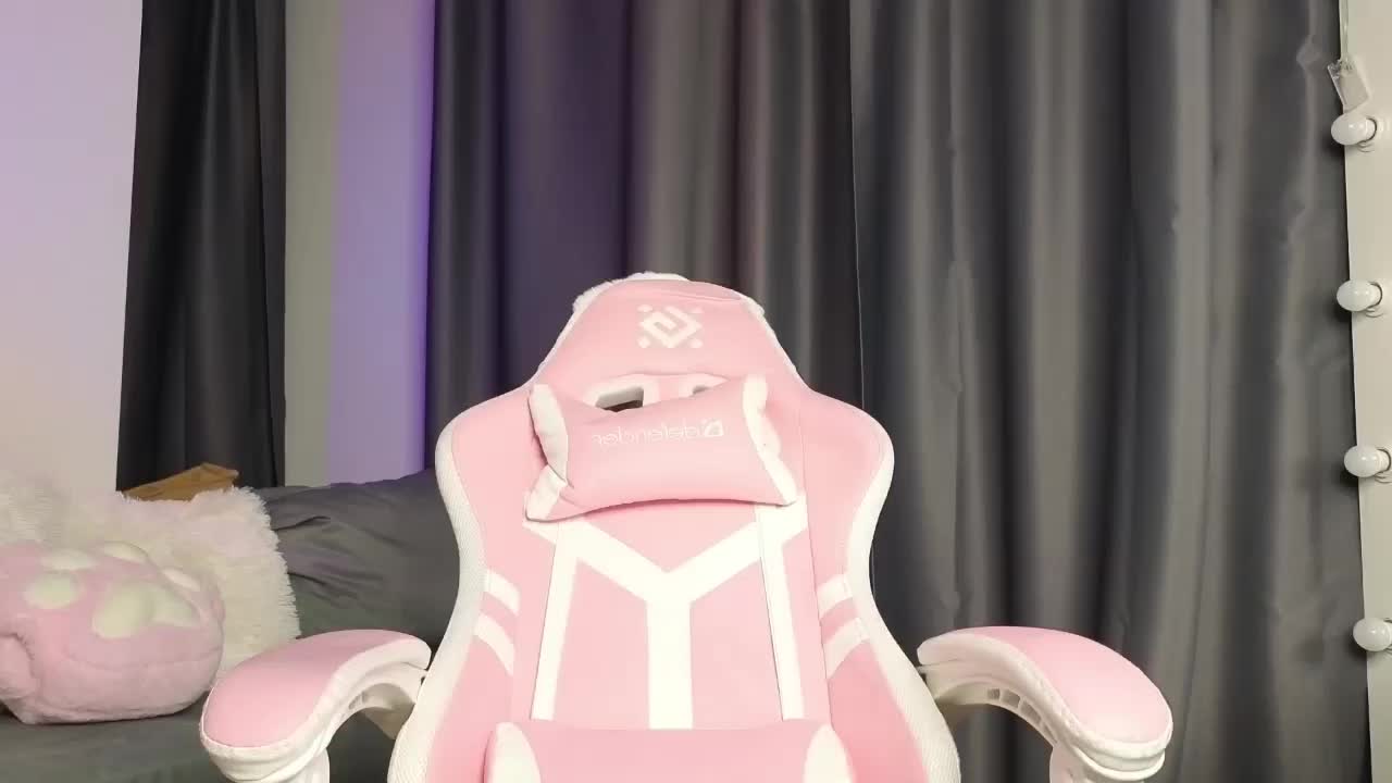 Eva--queen Adult Chat March 26, 2026