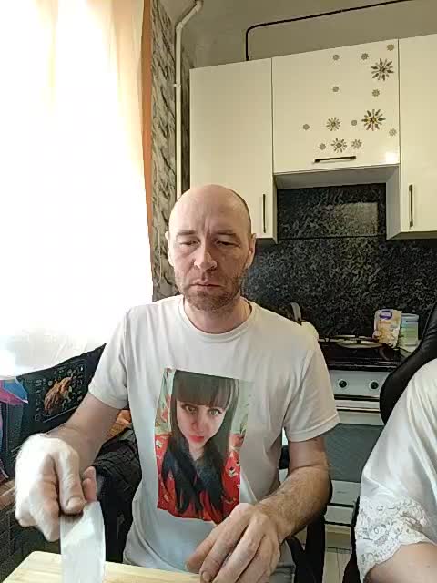 Innokentiy449 Adult Chat March 26, 2026