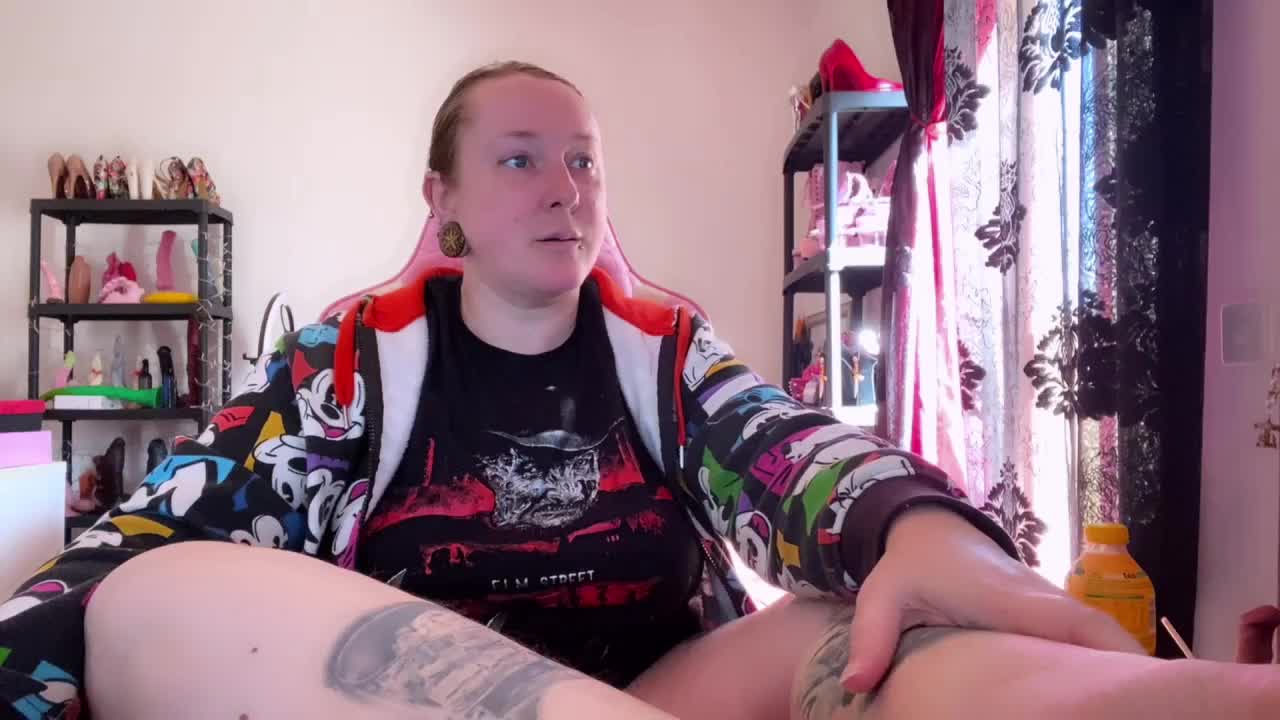 NylonQueen Adult Chat March 26, 2026