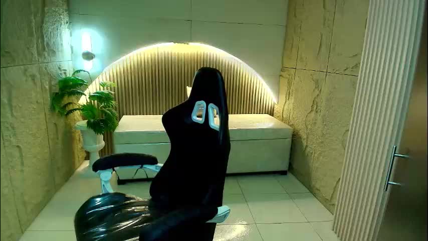 katalina_r Adult Chat March 26, 2026