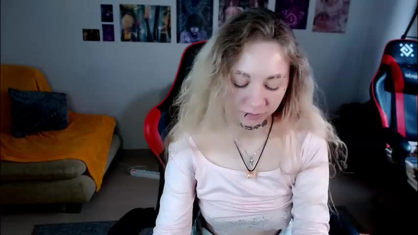 nica_kawaii Adult Chat March 26, 2026