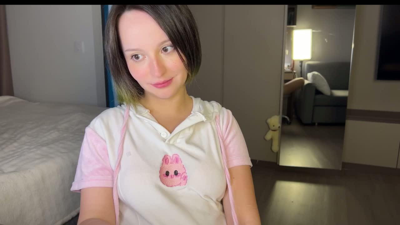 cuteeemily Adult Chat March 26, 2026