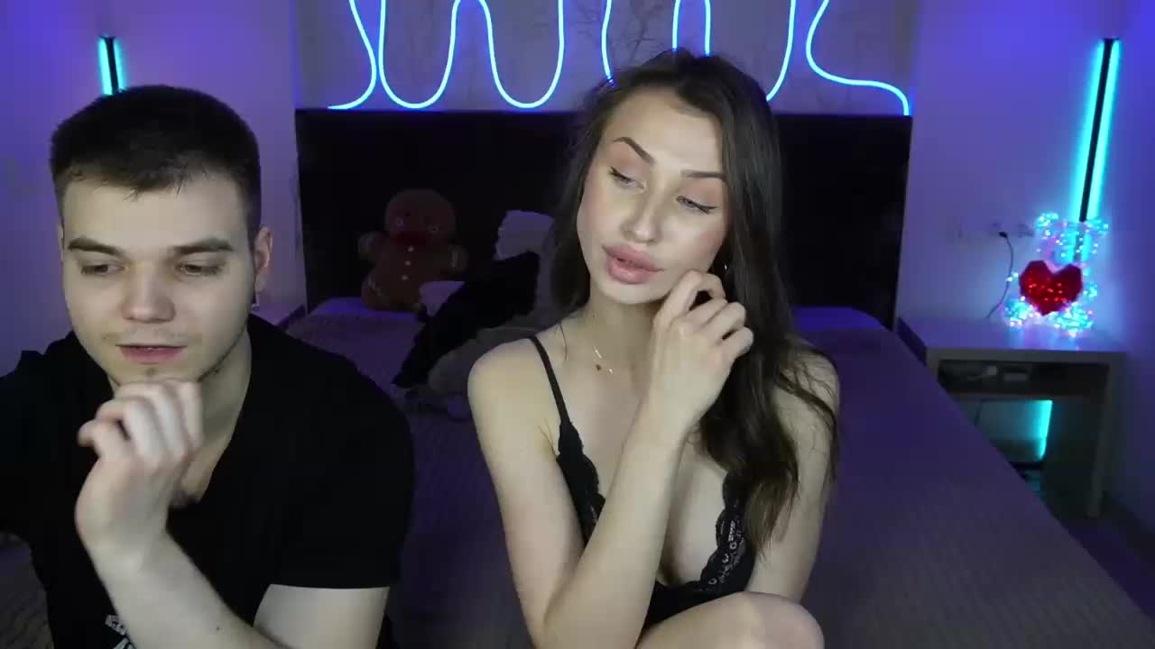 VikkiAndGeorge Adult Chat March 27, 2026