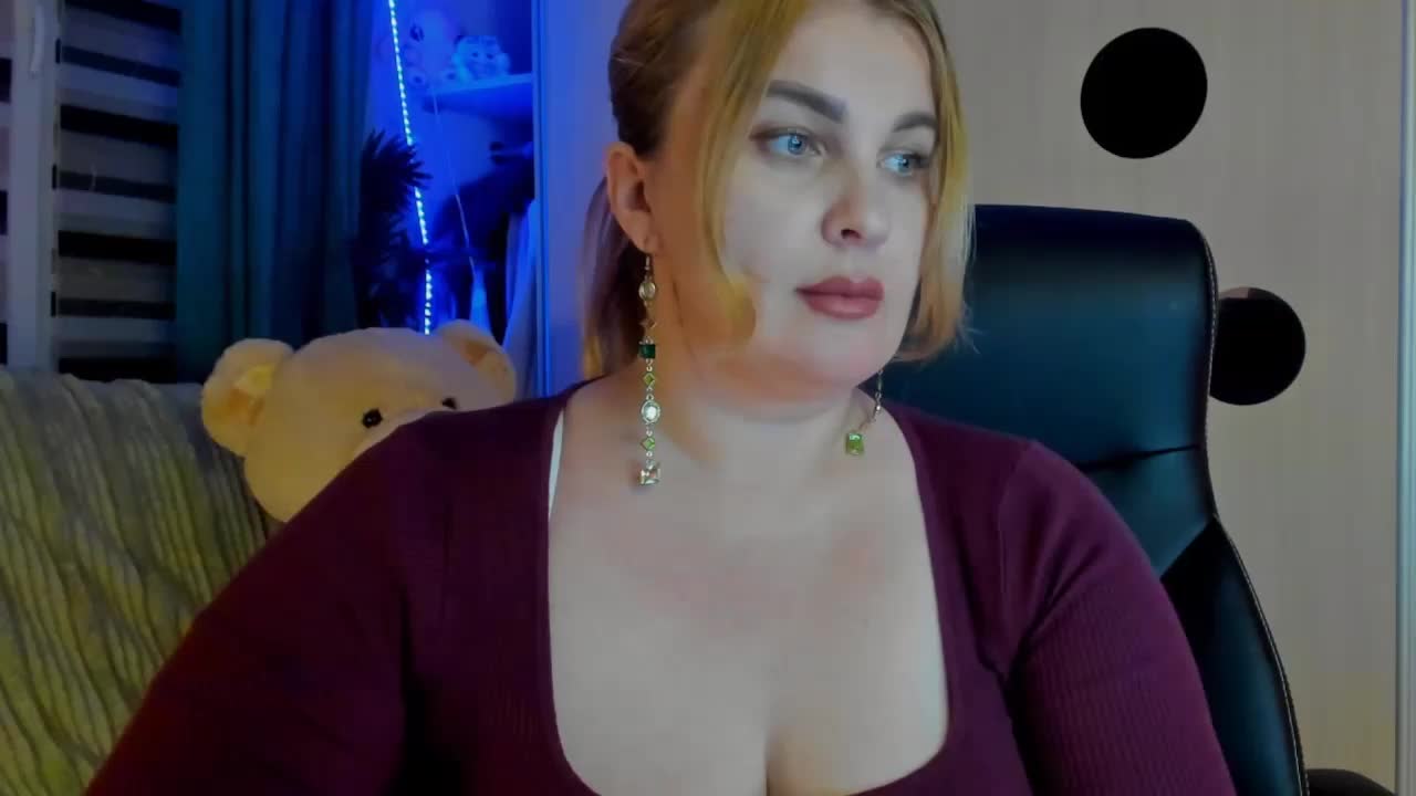 SallyNex4u Adult Chat March 27, 2026