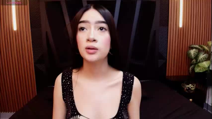 meggan_luxx Adult Chat March 27, 2026