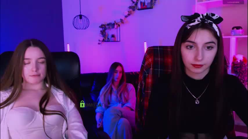 leslie_bird Adult Chat March 27, 2026