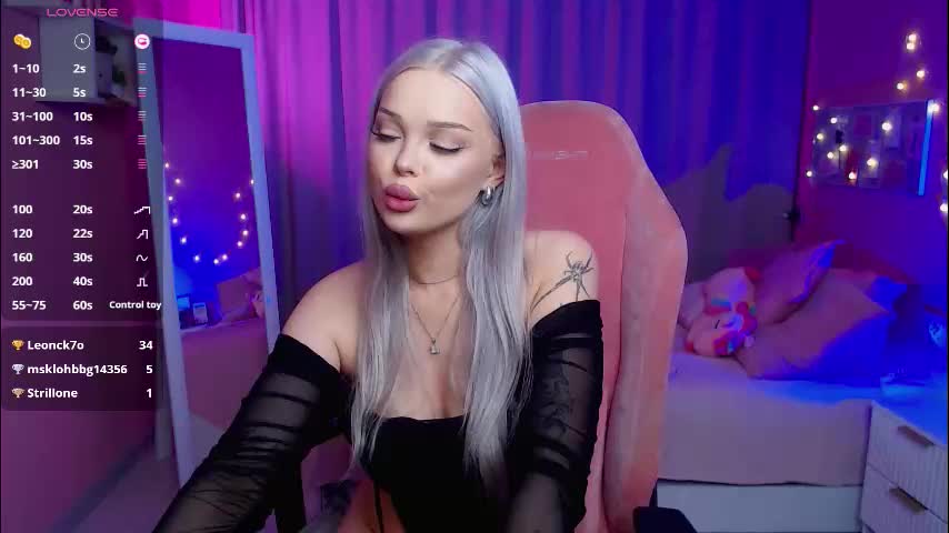 leslie_caronn Adult Chat March 27, 2026