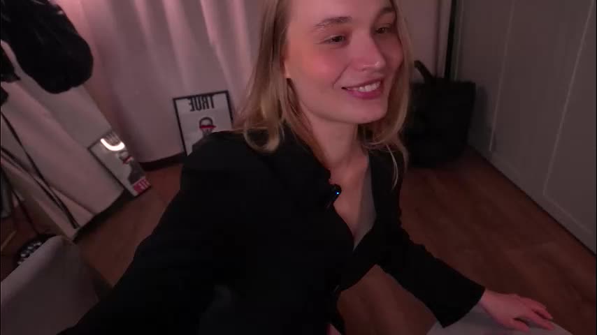 lisa_schiele Adult Chat March 27, 2026