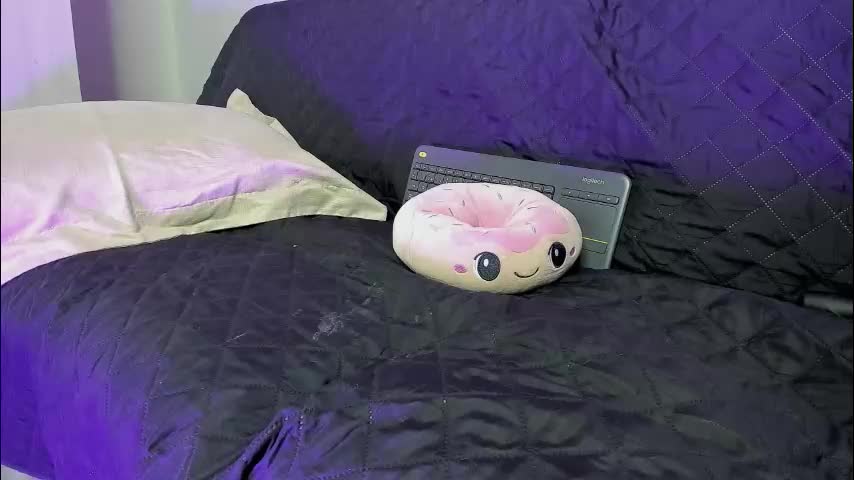 violett2006 Adult Chat March 27, 2026