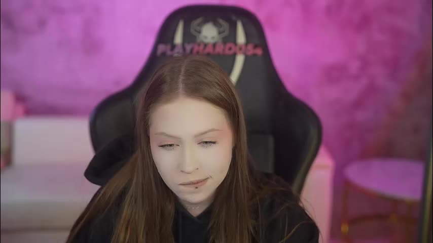 anabel054 Adult Chat March 27, 2026