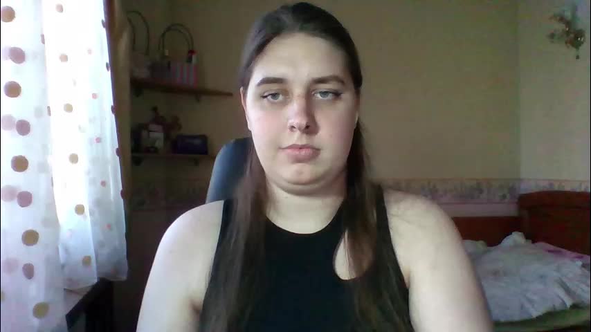 hess_luna_ Adult Chat March 27, 2026