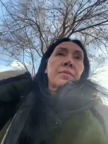 Karolina_Milf Adult Chat March 27, 2026