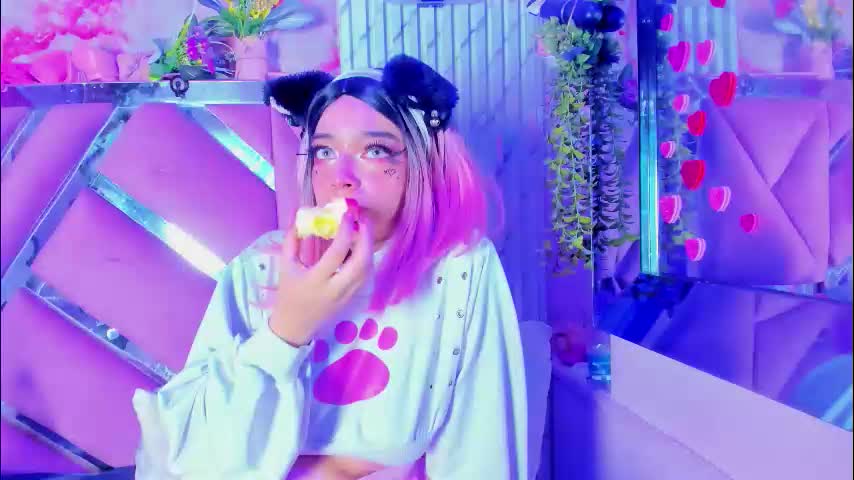 akane_hikari_ Adult Chat March 28, 2026