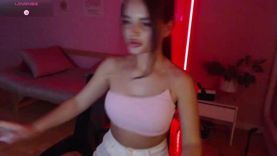 MikaelaBanes Adult Chat March 28, 2026
