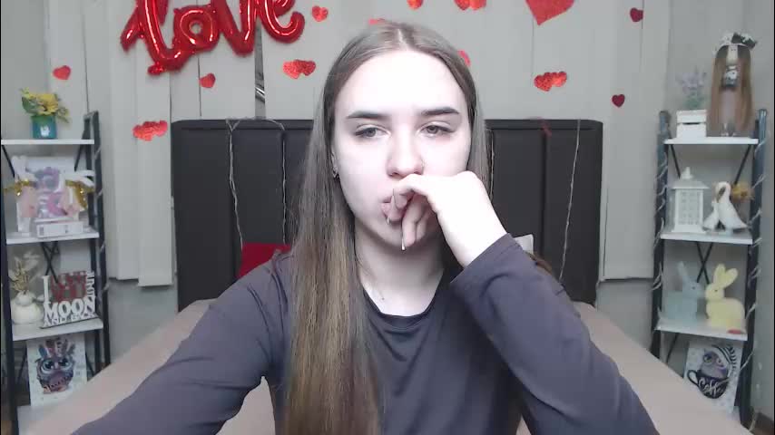 laurahlot Adult Chat March 28, 2026