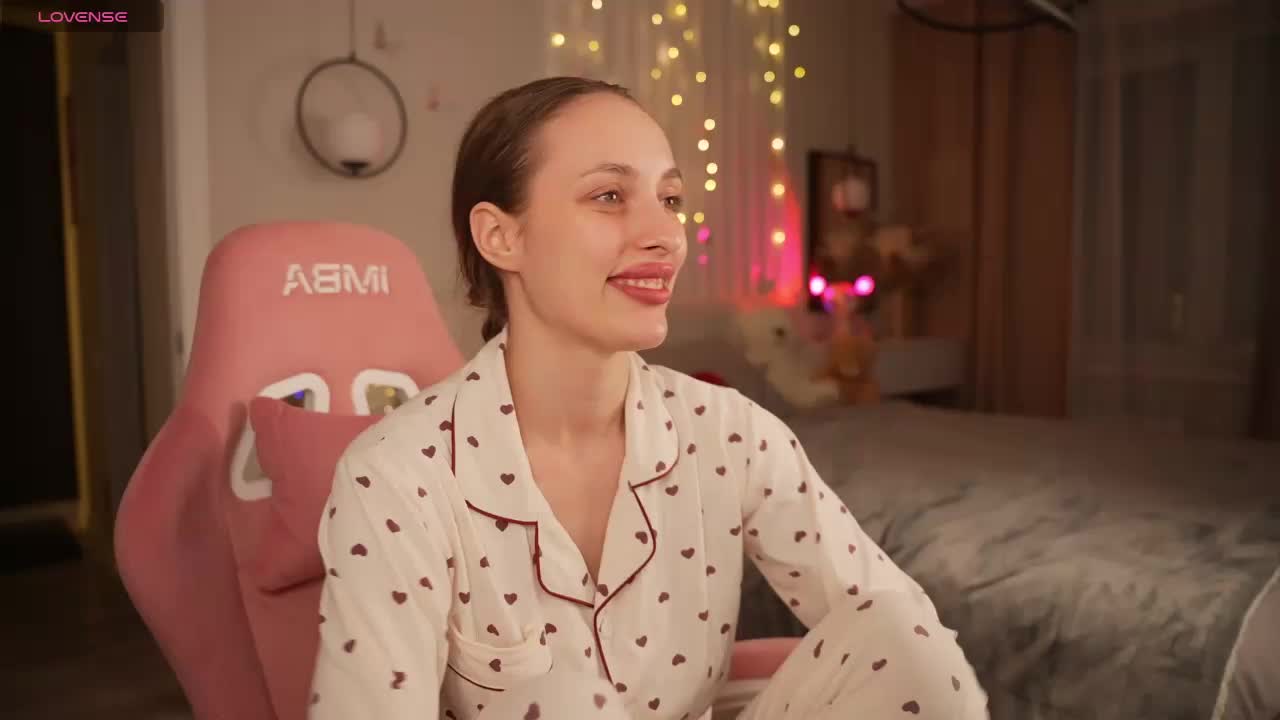 MilaLuxury Adult Chat March 27, 2026