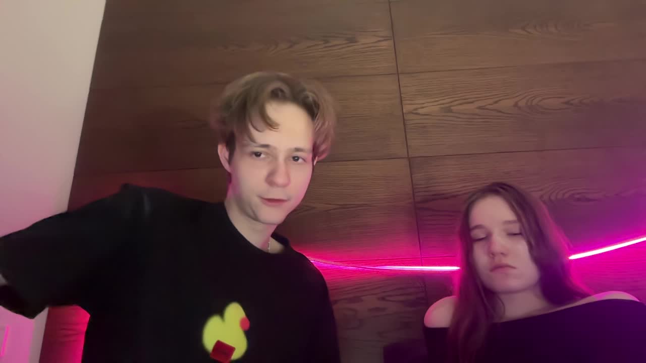 titsDestroy2007 Adult Chat March 28, 2026