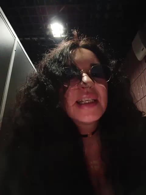 Annanas Adult Chat March 28, 2026