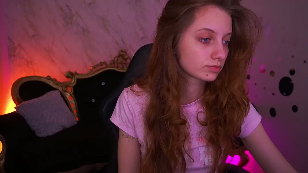 CuteeFoxy Adult Chat March 27, 2026