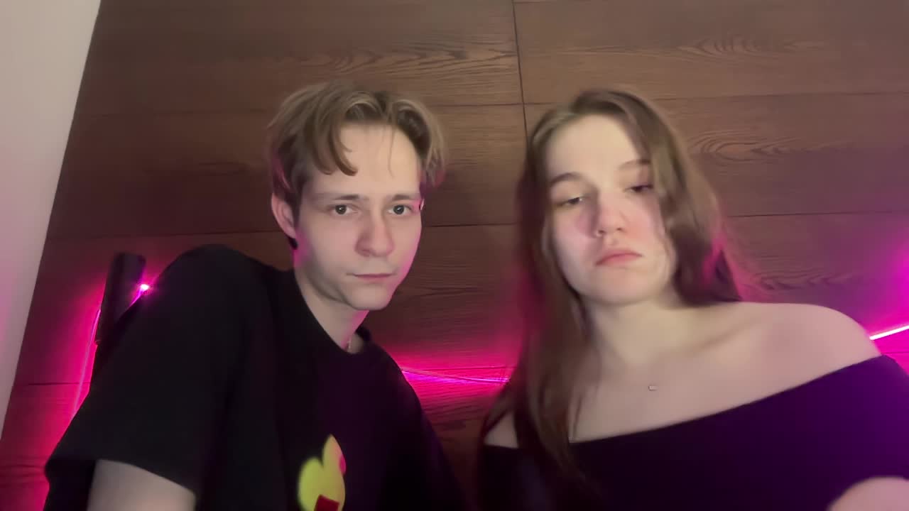 titsDestroy2007 Adult Chat March 28, 2026