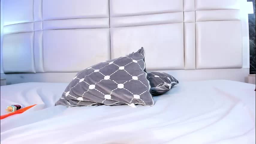 zoee_millerr Adult Chat March 28, 2026