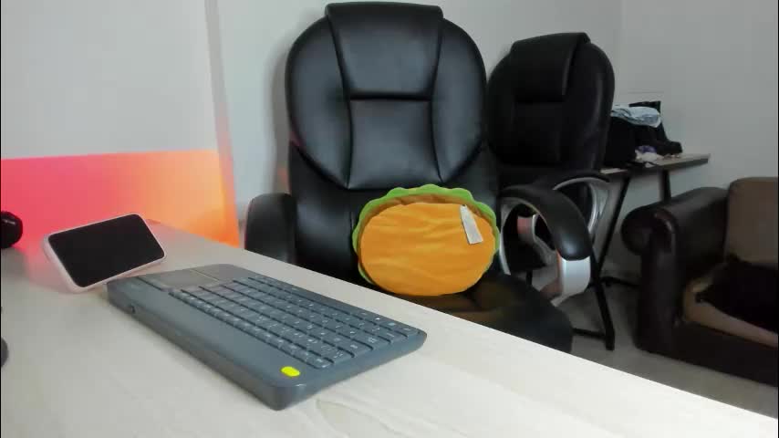 alma_fenix Adult Chat March 28, 2026