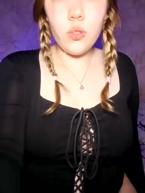 SweetyKittyaa Adult Chat March 29, 2026