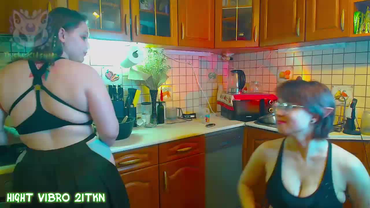 Tricky_Kitsune Adult Chat March 28, 2026