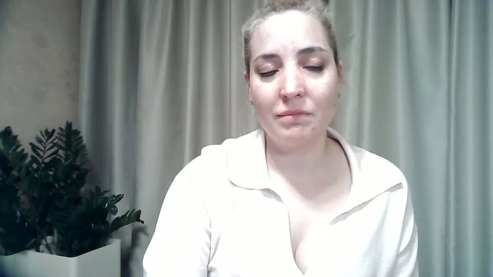 mariska-kiska Adult Chat March 28, 2026