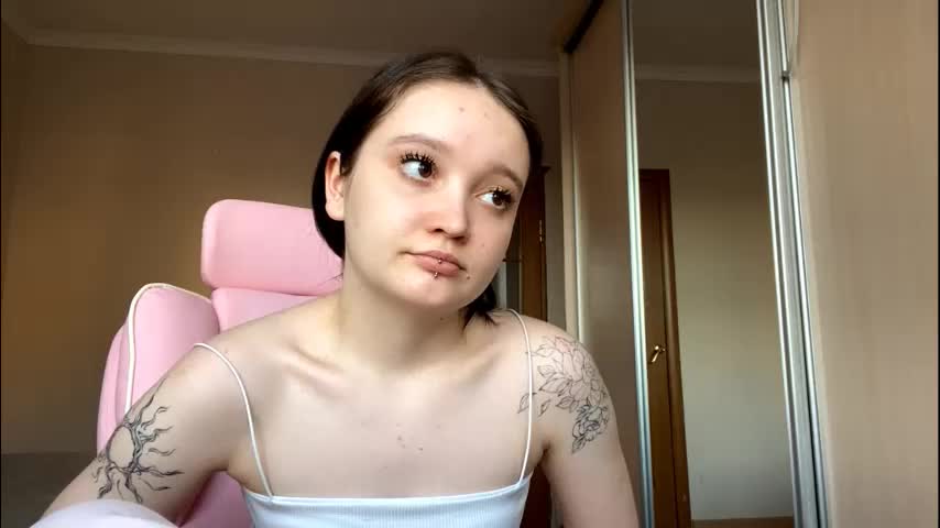 thaliakuchem Adult Chat March 29, 2026