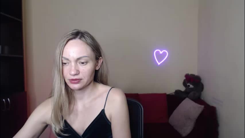 mikkey_mouse8 Adult Chat March 29, 2026