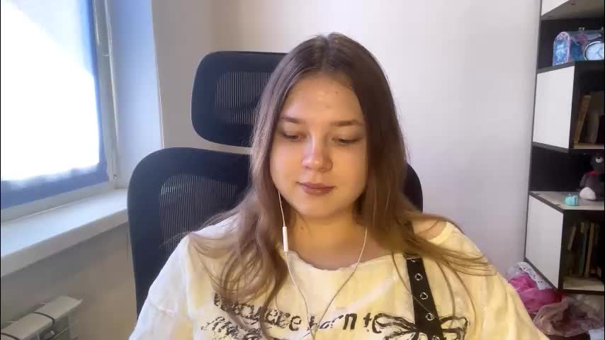 carolindueno Adult Chat March 29, 2026