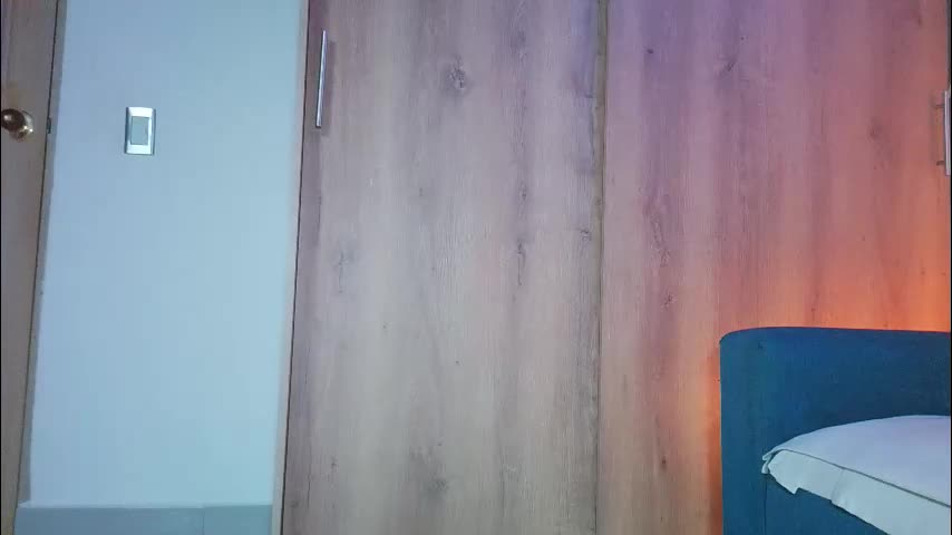 luna_valen Adult Chat March 29, 2026