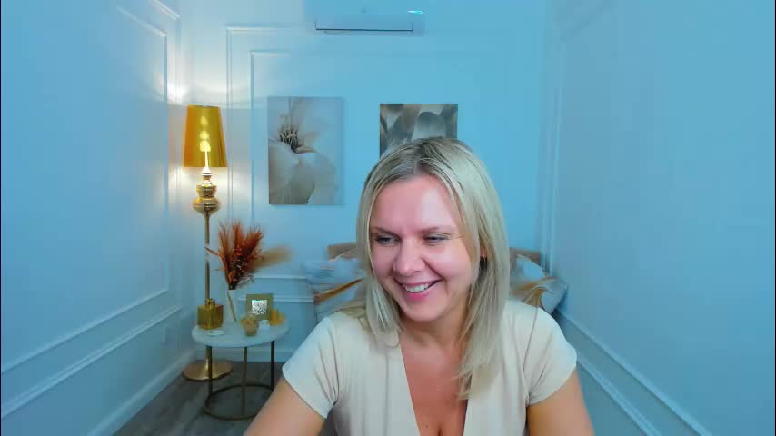 agathaklouin Adult Chat March 30, 2026