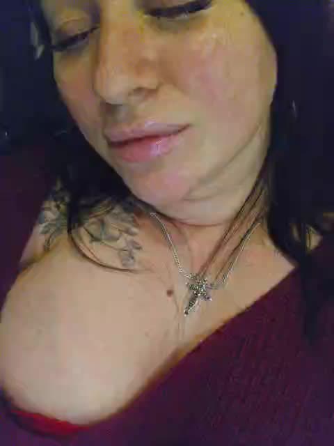 Nikoletta25 Adult Chat March 30, 2026