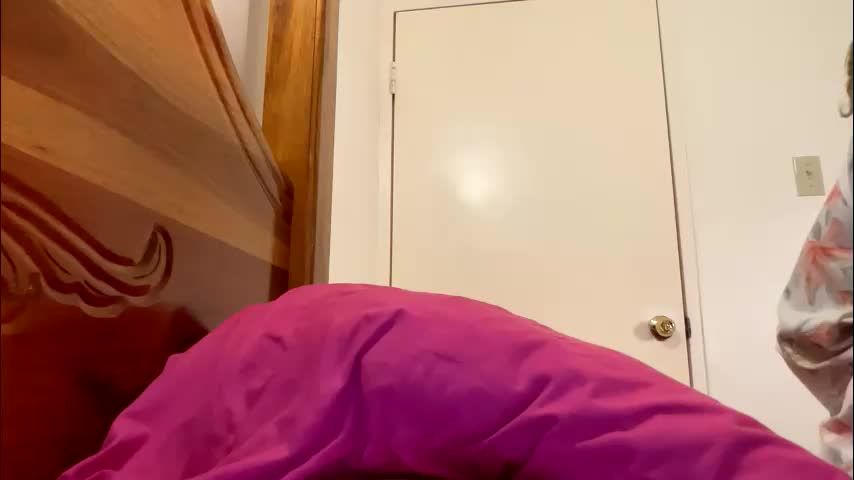 bustyirie Adult Chat March 30, 2026