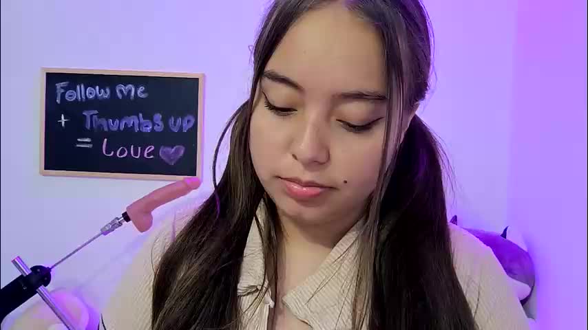 valeria_cherry Adult Chat March 30, 2026