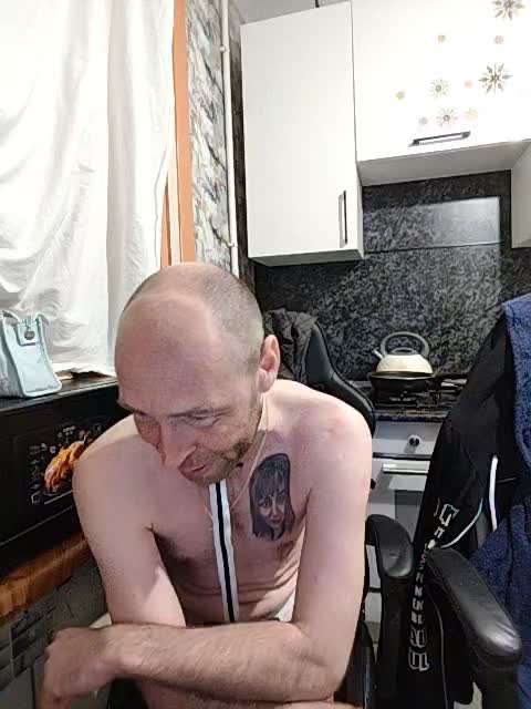 Innokentiy449 Adult Chat March 30, 2026