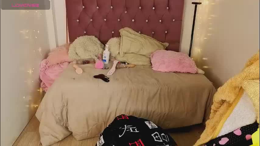 lizha_milf Adult Chat March 30, 2026