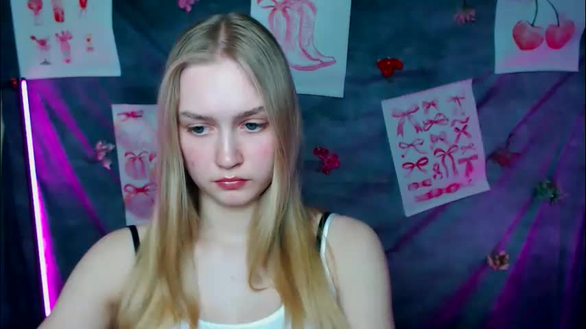 _mademoiselle_e Adult Chat March 30, 2026