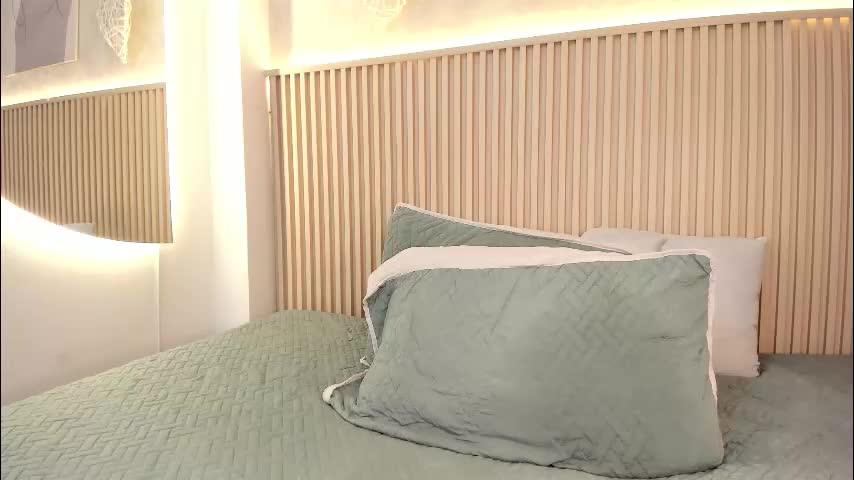 daiana_curly Adult Chat March 30, 2026