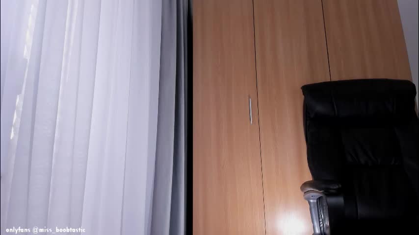 miss_boobtastic Adult Chat March 31, 2026