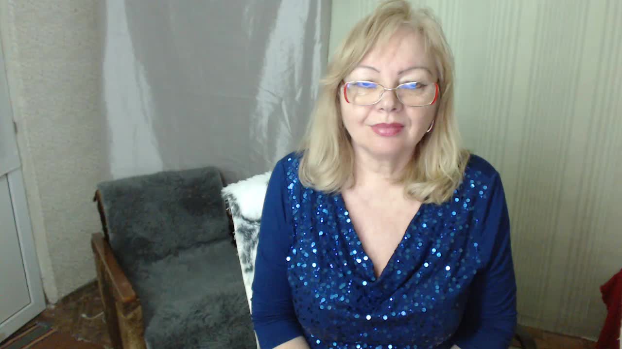 EvelynLoveShy Adult Chat March 30, 2026