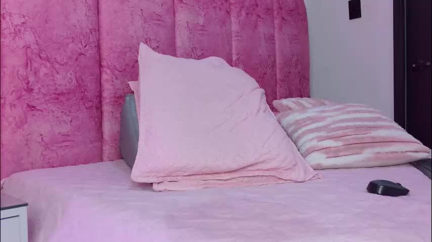 _kendall_07 Adult Chat March 31, 2026