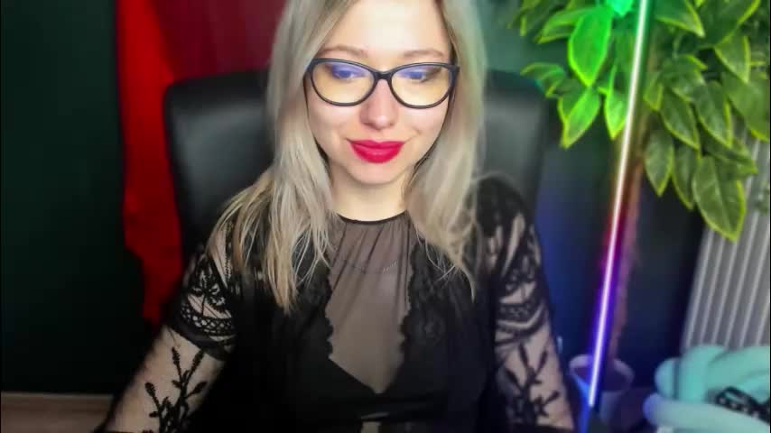 heidi_pleasure Adult Chat March 30, 2026